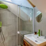 Modern Luxury Badi With Sauna - Happy 公寓 *